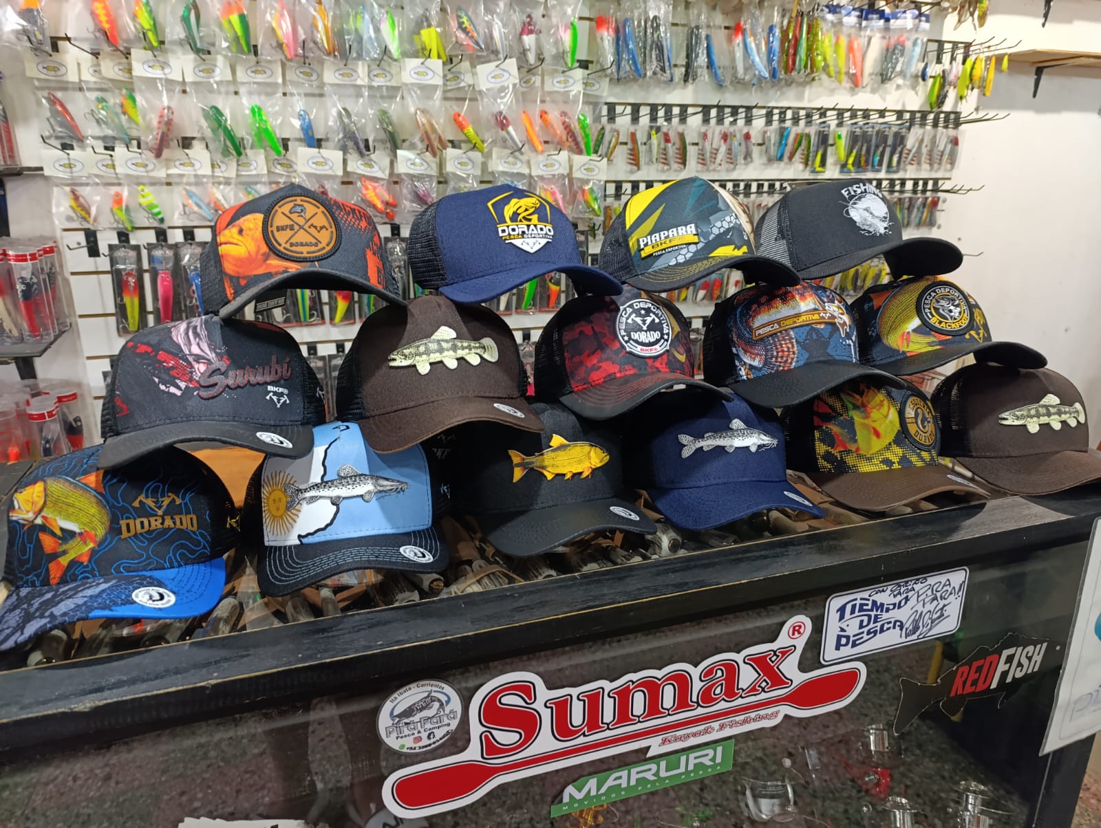 GORRAS DE PESCA BKF